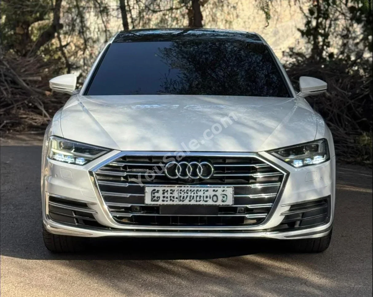 Audi  A8  L  2018  Automatic  120,000 km  6 Cylinder  RWD  Sedan  White  Gasoline