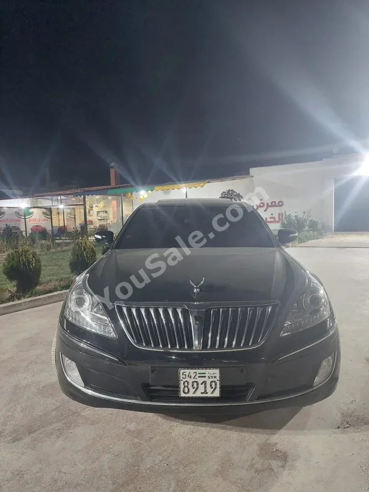 هيونداي اي كيو يو يو اس في اس 460 2011 اتوماتيك 155,000 كم 6 سلندر دفع خلفي سيدان أسود بنزين