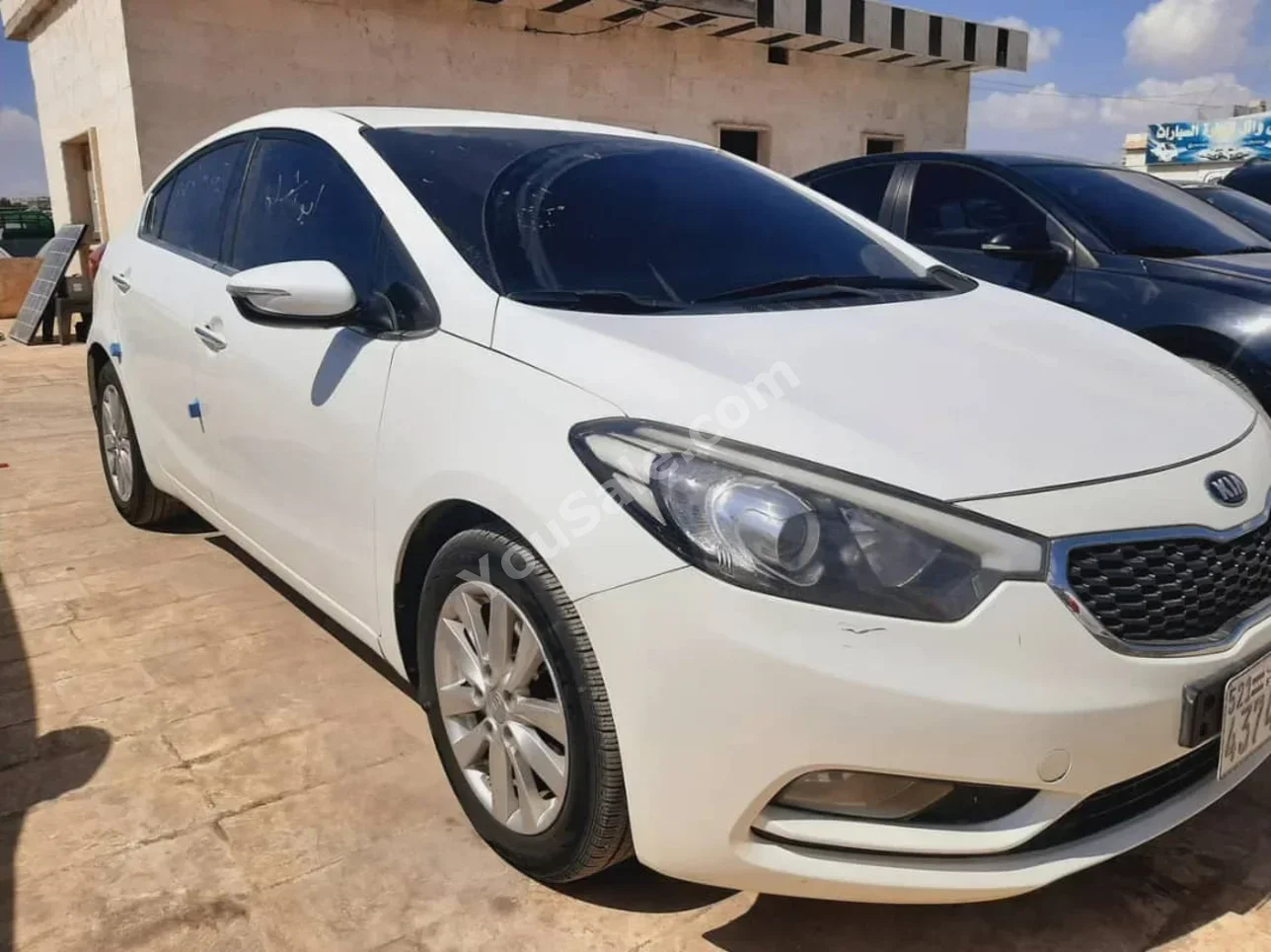 Kia  K3  2015  Automatic  373,000 km  4 Cylinder  FWD  Sedan  White  Diesel