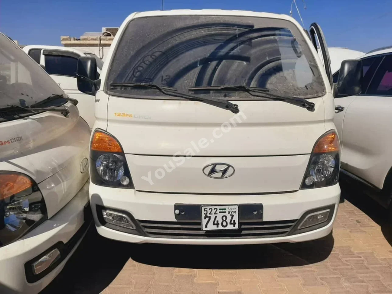 Hyundai Porter Porter 2011 Manual 151,000 km 4 Cylinder RWD Pick Up White Diesel