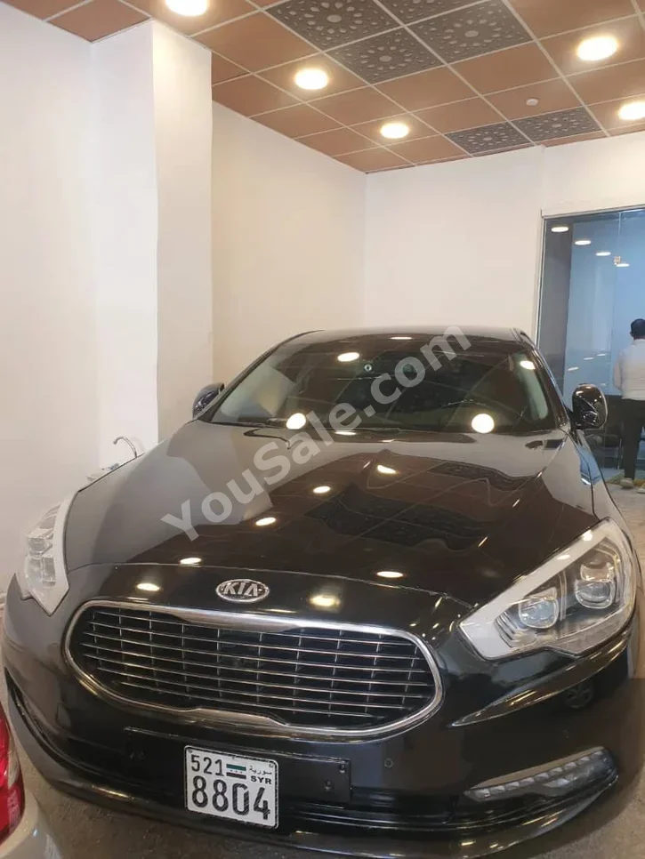 Kia K9 2014 Automatic 280,000 km 4 Cylinder FWD Sedan Black Gasoline
