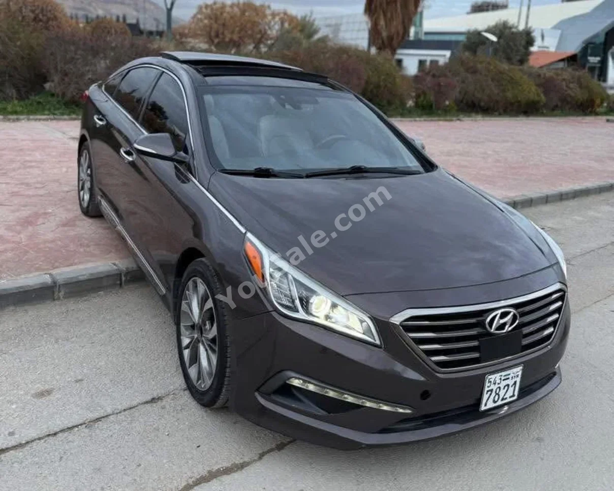 Hyundai  Sonata  2015  Automatic  168,000 km  4 Cylinder  FWD  Sedan  Dark Red  Gasoline