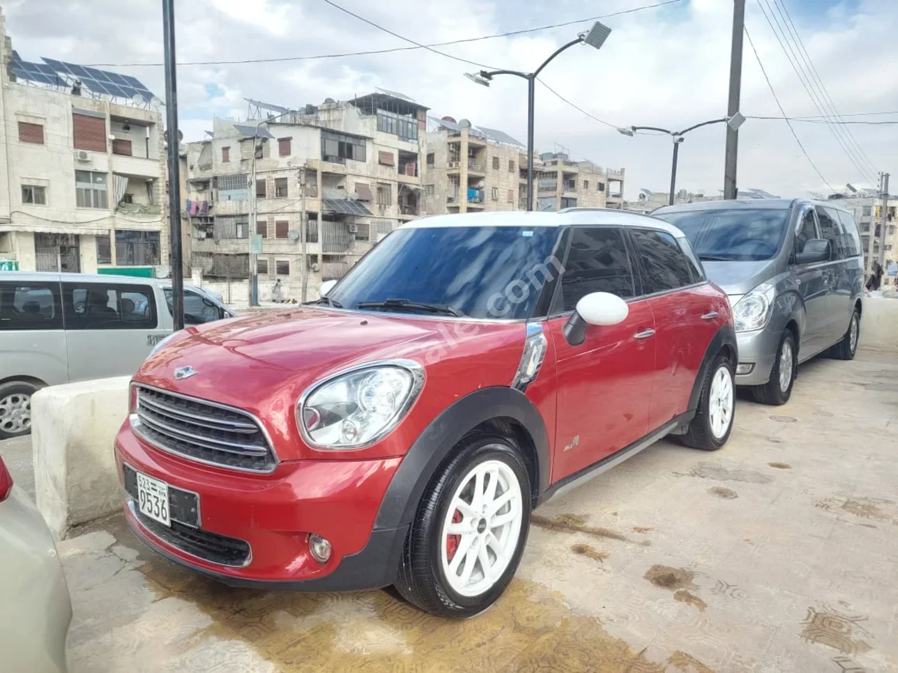 Mini  Cooper  CountryMan  2016  Automatic  112,000 km  4 Cylinder  FWD  Hatchback  Red  Gasoline