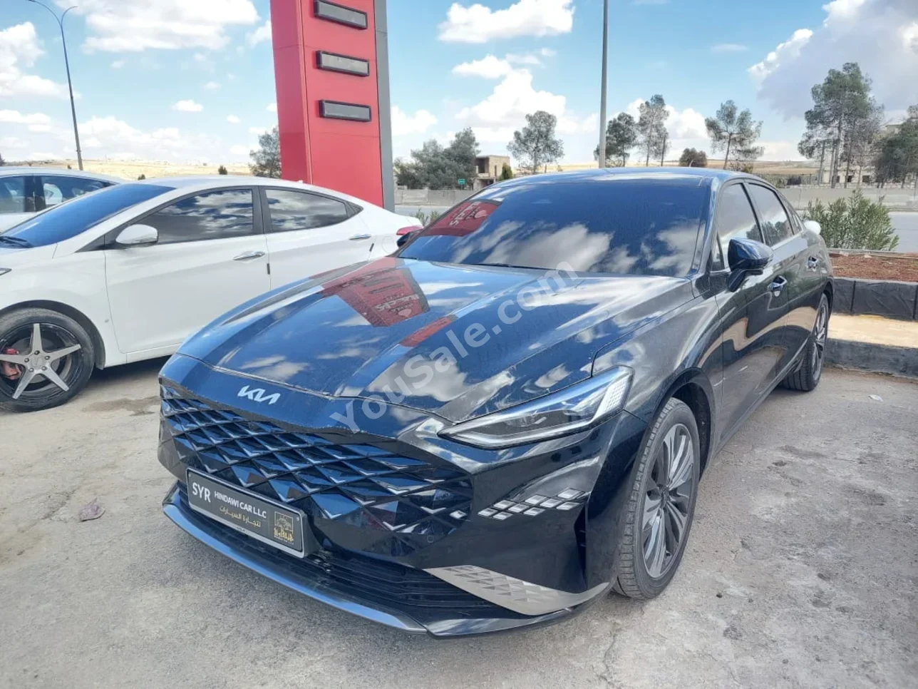 Kia K8 2022 Automatic 26,000 km 6 Cylinder FWD Sedan Black Gasoline