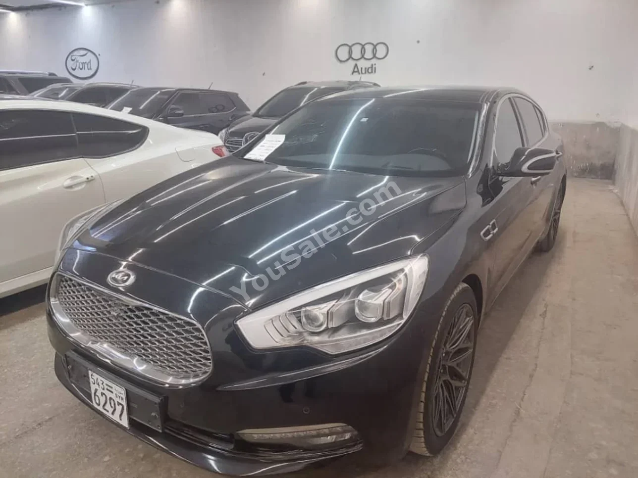 Kia K9 2016 Automatic 142,000 km 6 Cylinder FWD Sedan Black Gasoline