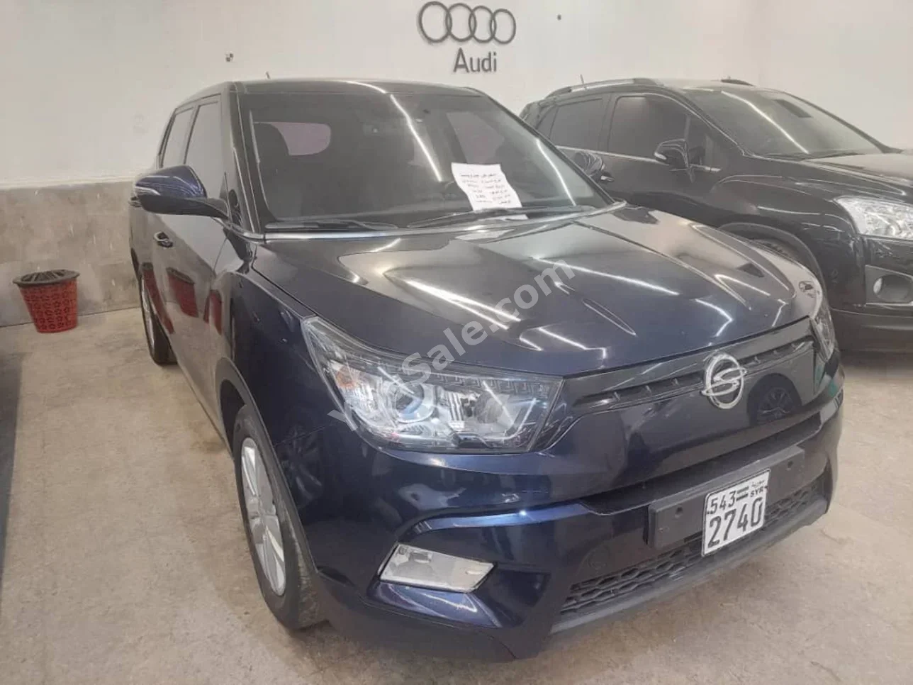 SSangyong  Tivoli  2015  Automatic  120,000 km  4 Cylinder  FWD  SUV  Dark Blue  Gasoline