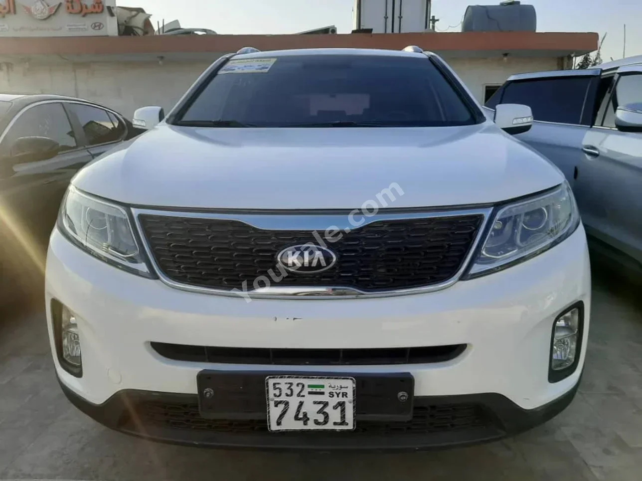 Kia Sorento 2013 Automatic 197,000 km 4 Cylinder FWD SUV White Diesel