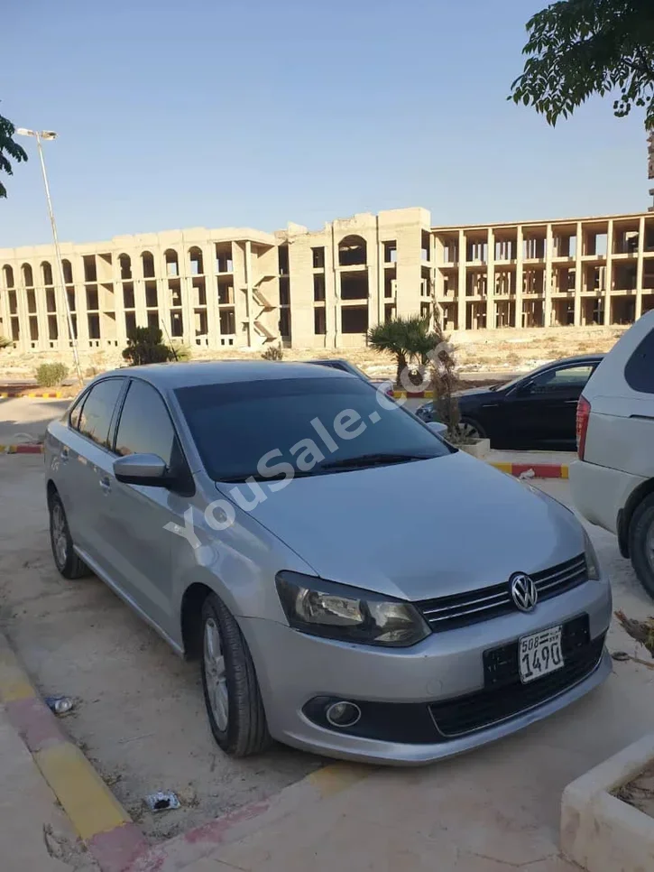 Volkswagen Jetta 2012 Automatic 122,000 km 4 Cylinder FWD Sedan Silver Gasoline