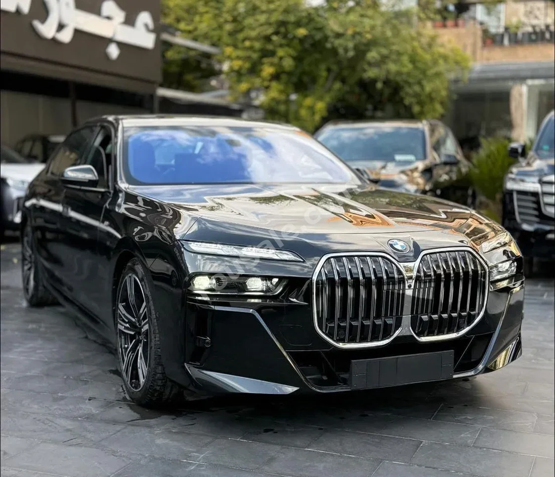 BMW 7-Series 730 I 2025 Automatic 0 km 6 Cylinder RWD Sedan Black Gasoline