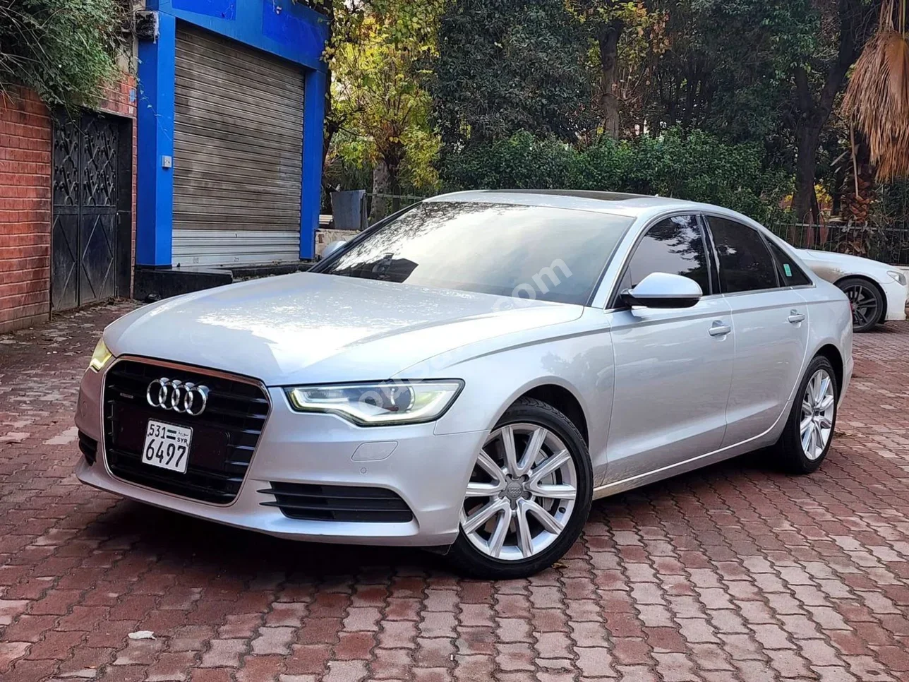 Audi A6 2012 Automatic 180,000 km 6 Cylinder RWD Sedan Silver Gasoline