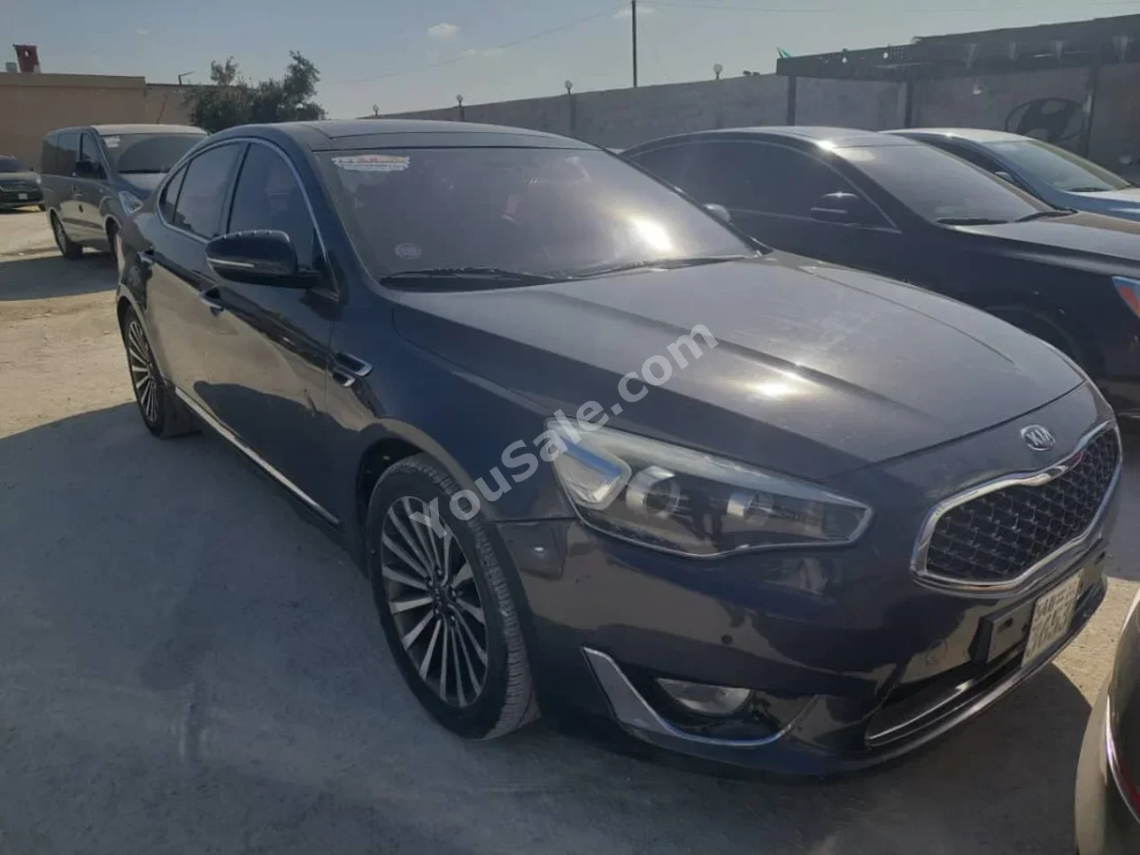 Kia K7 2014 Automatic 177,000 km 4 Cylinder FWD Sedan Gray Gasoline