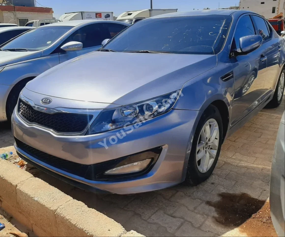 Kia  K5  2011  Automatic  168,000 km  4 Cylinder  FWD  Sedan  Silver  Gasoline