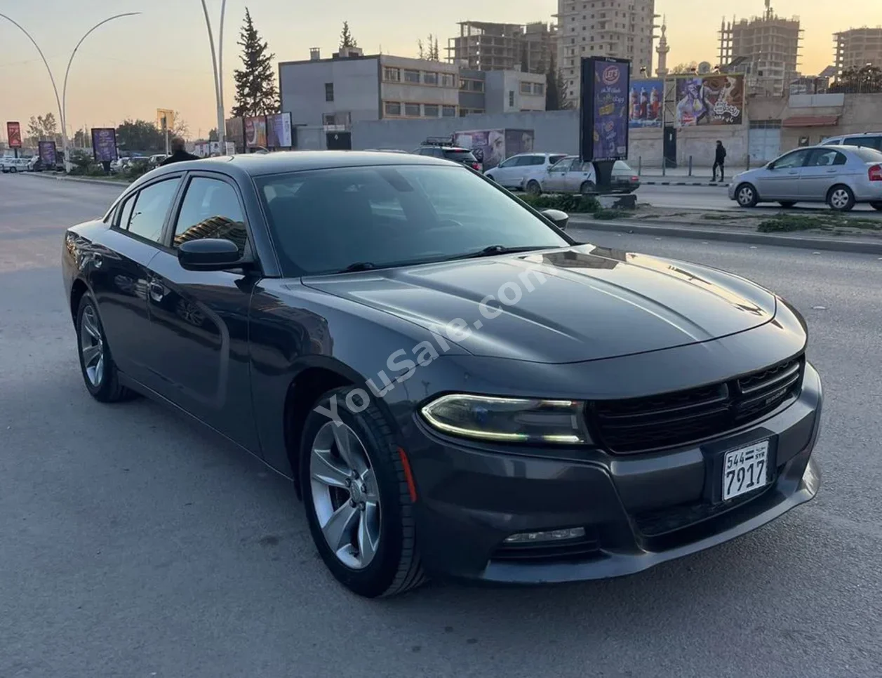 Dodge  Charger  2016  Automatic  200,000 km  6 Cylinder  RWD  Sedan  Gray  Gasoline