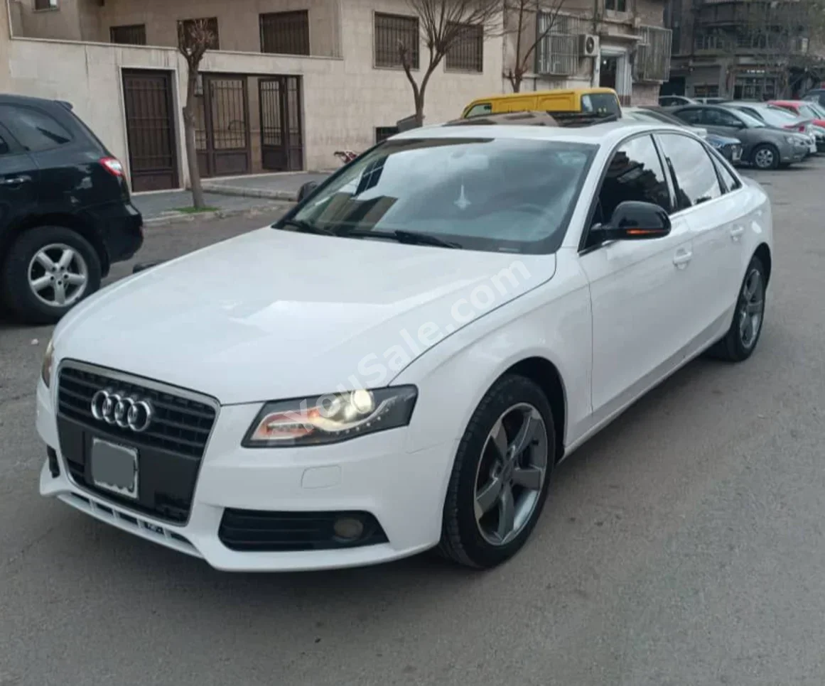 Audi A4 2009 Automatic 175,000 km 4 Cylinder RWD Sedan White Gasoline