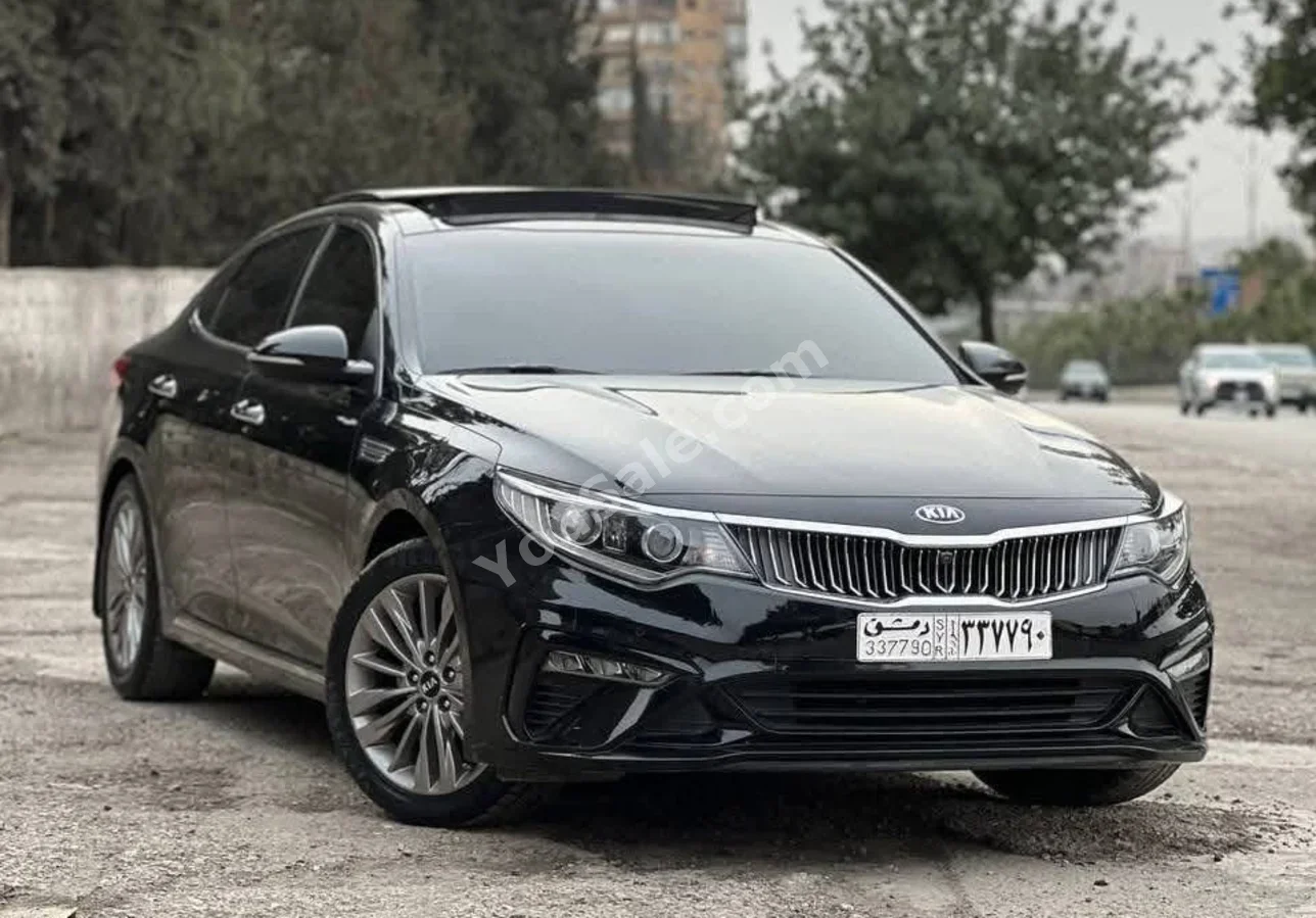 Kia Optima 2019 Automatic 93,000 km 4 Cylinder FWD Sedan Black Gasoline