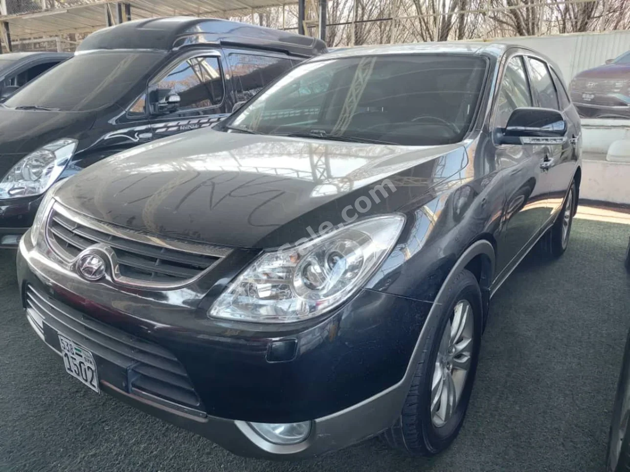 Hyundai  Veracruz  2009  Automatic  324,000 km  6 Cylinder  RWD  SUV  Black  Diesel