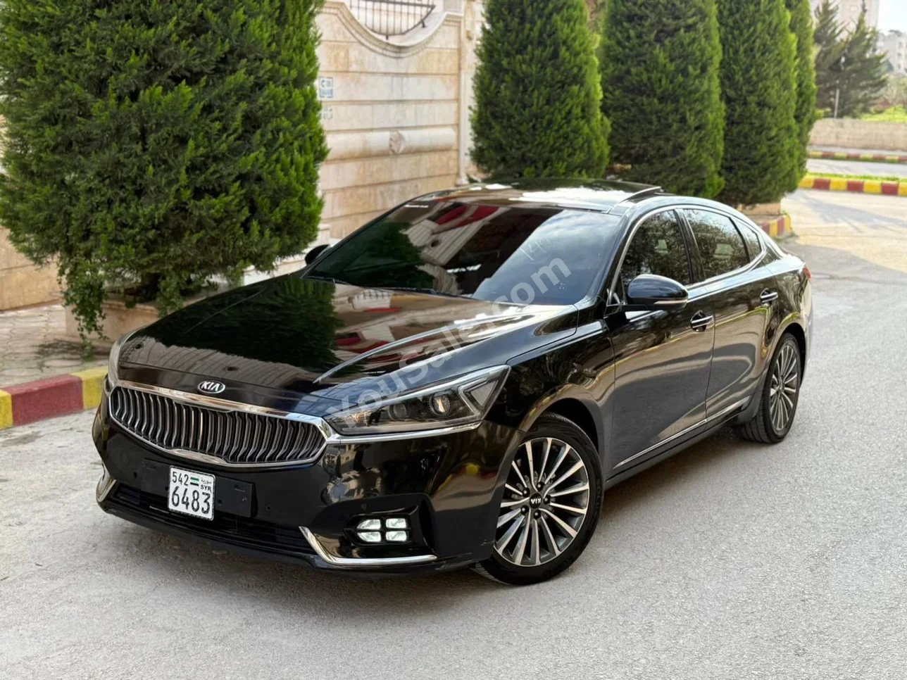 Kia  Cadenza  2016  Automatic  155,000 km  6 Cylinder  FWD  Sedan  Black  Gasoline