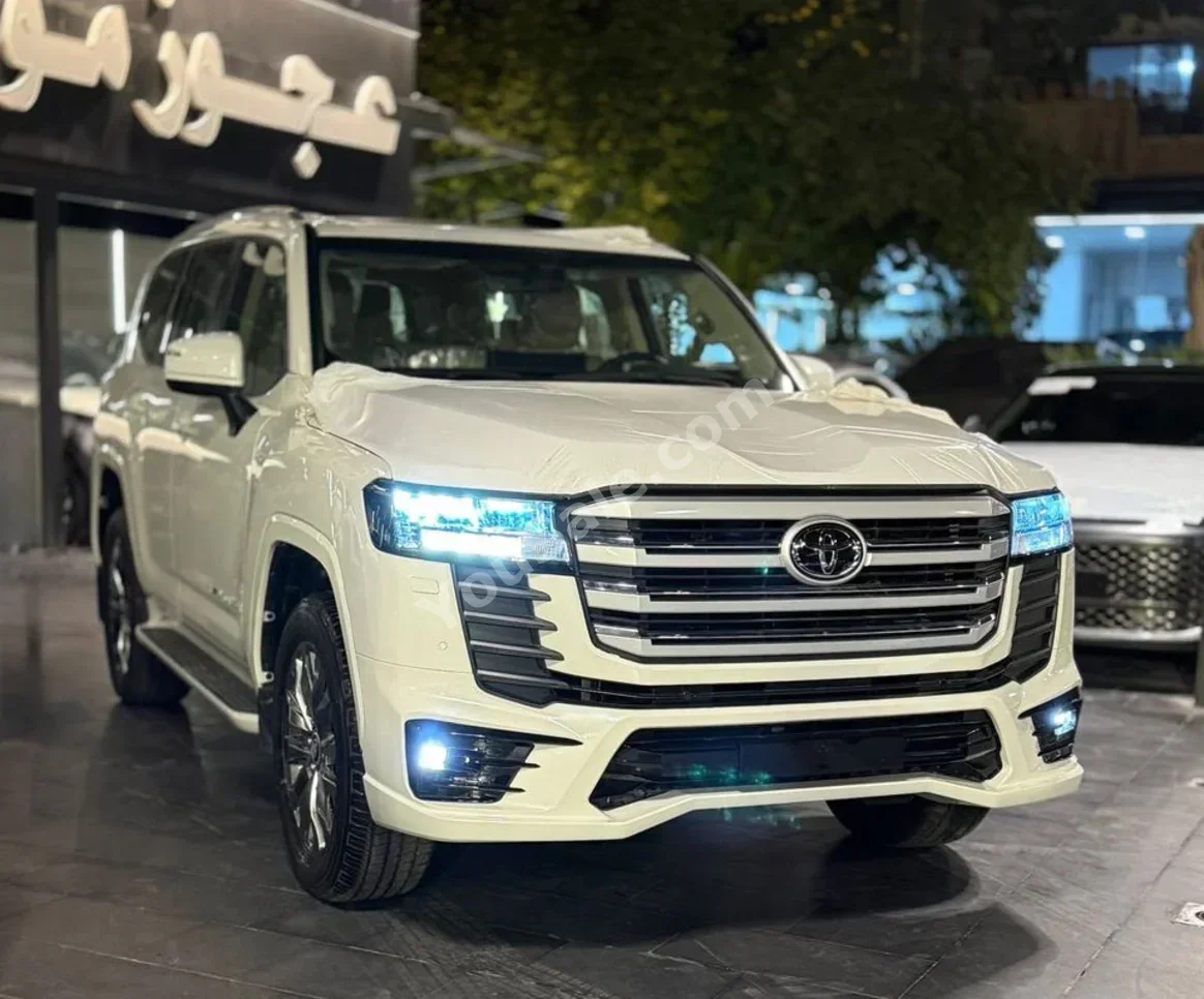 Toyota  Land Cruiser  GXR  2025  Automatic  0 km  8 Cylinder  AWD  SUV  White  Gasoline
