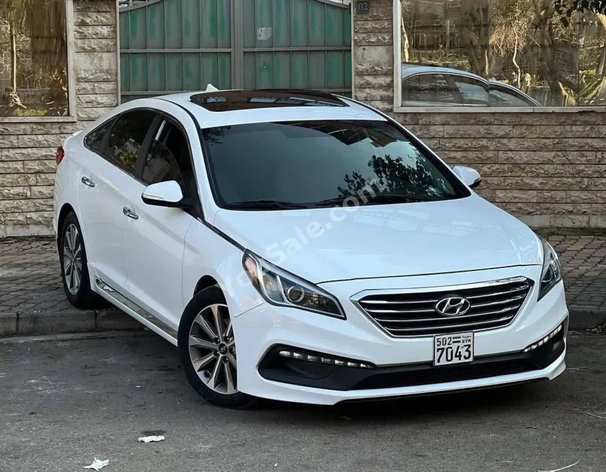 Hyundai Sonata 2017 Automatic 87,000 km 4 Cylinder FWD Sedan White Gasoline