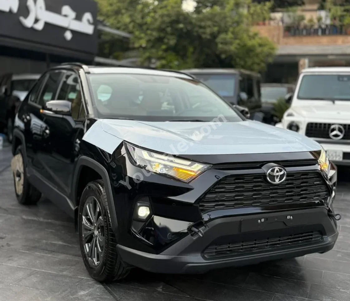 Toyota  Rav 4  2025  Automatic  0 km  4 Cylinder  AWD  SUV  Black  Hybrid