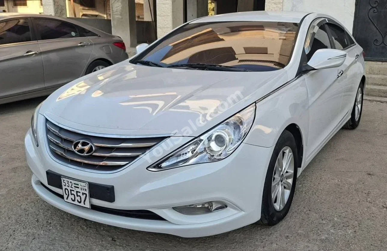 Hyundai Sonata 2012 Automatic 171,000 km 4 Cylinder FWD Sedan White Gasoline