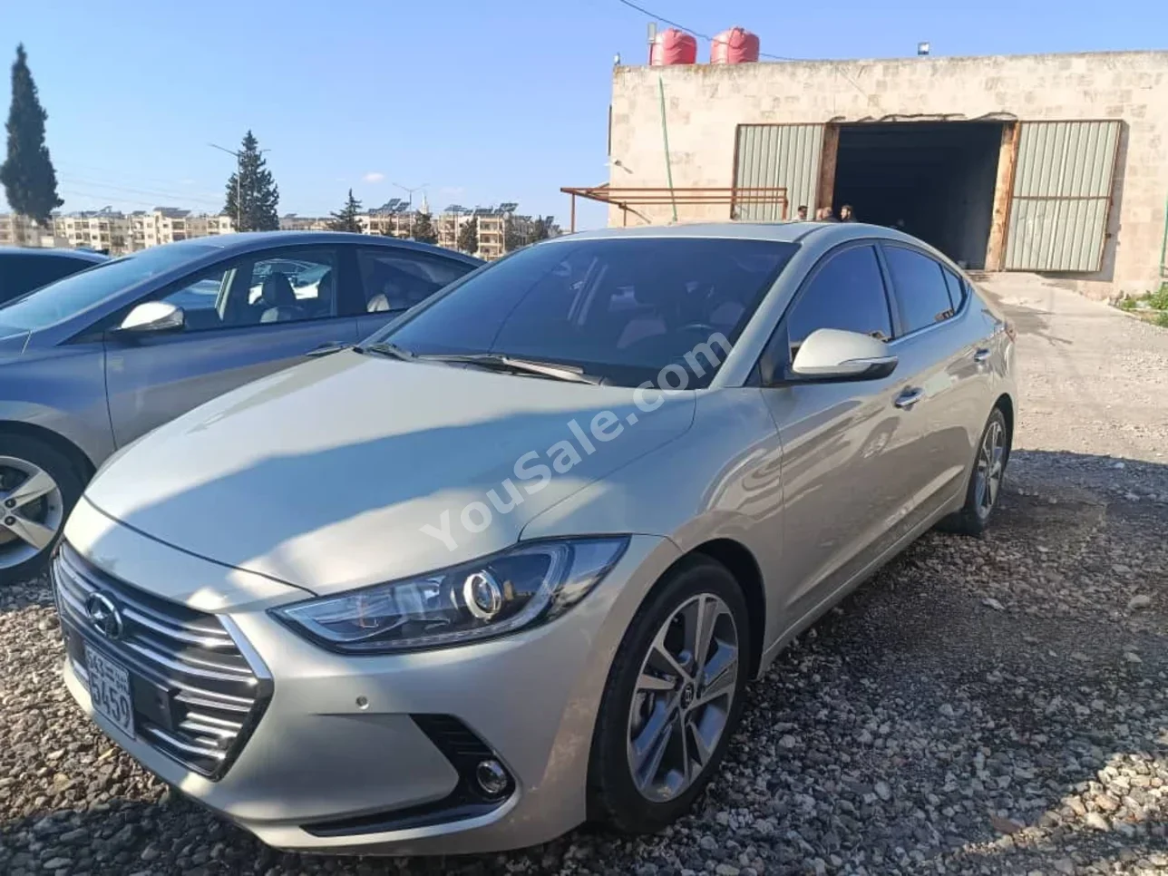 Hyundai  Avante  2015  Automatic  98,000 km  4 Cylinder  FWD  Sedan  Silver  Gasoline