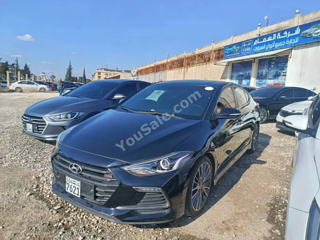 Hyundai  Avante  2016  Automatic  107,000 km  4 Cylinder  FWD  Sedan  Black  Gasoline