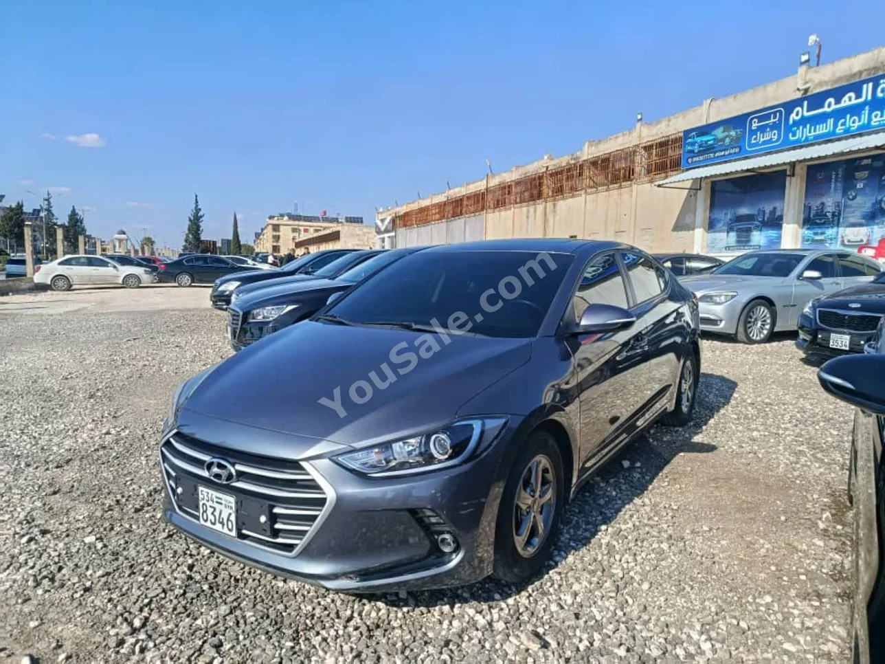 Hyundai  Avante  2018  Automatic  183,000 km  4 Cylinder  FWD  Sedan  Gray Metallic  Gasoline
