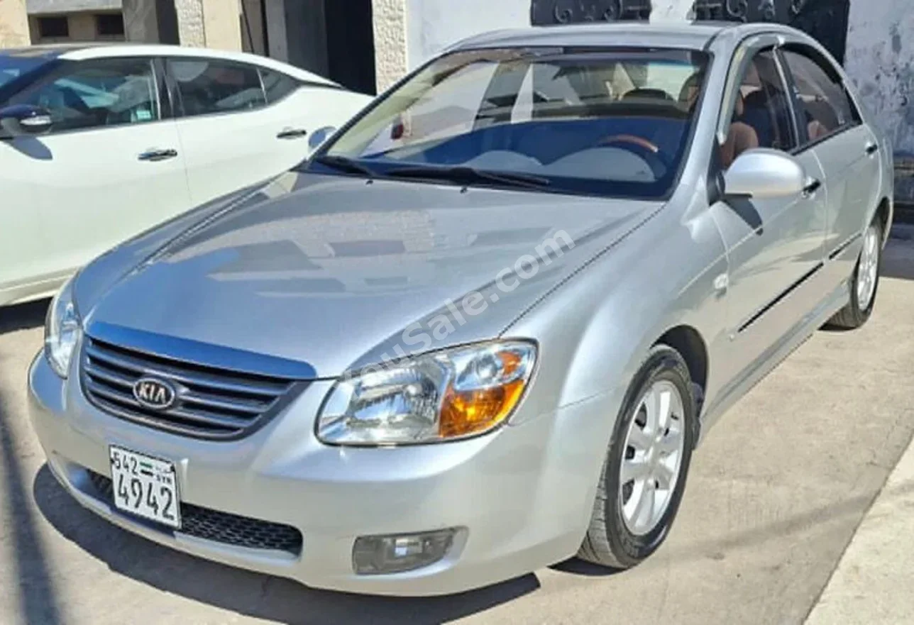 Kia Cerato 2008 Automatic 181,000 km 4 Cylinder FWD Sedan Silver Gasoline