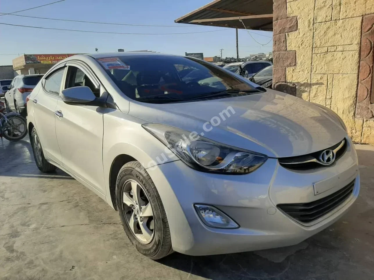 Hyundai Avante 2011 Automatic 119,000 km 4 Cylinder FWD Sedan Silver Gasoline
