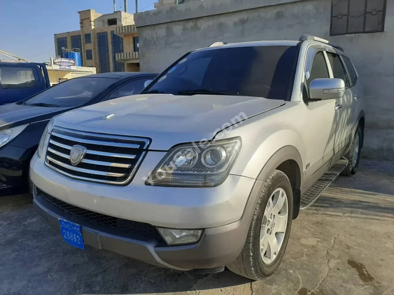 Kia Mohave 2008 Automatic 203,000 km 4 Cylinder RWD SUV Silver Diesel