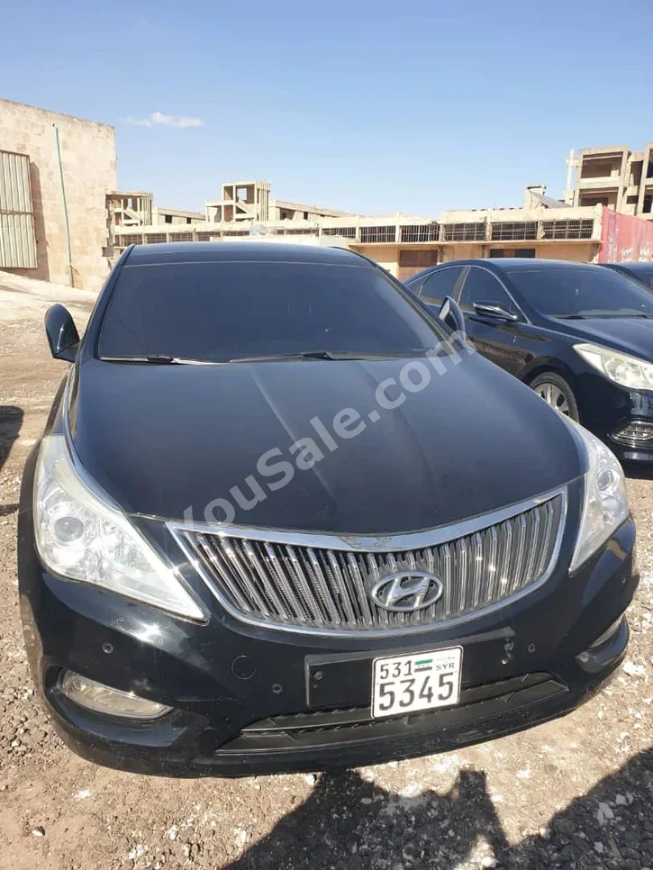 Hyundai Grandeur 2014 Automatic 220,000 km 6 Cylinder RWD Sedan Black Gasoline