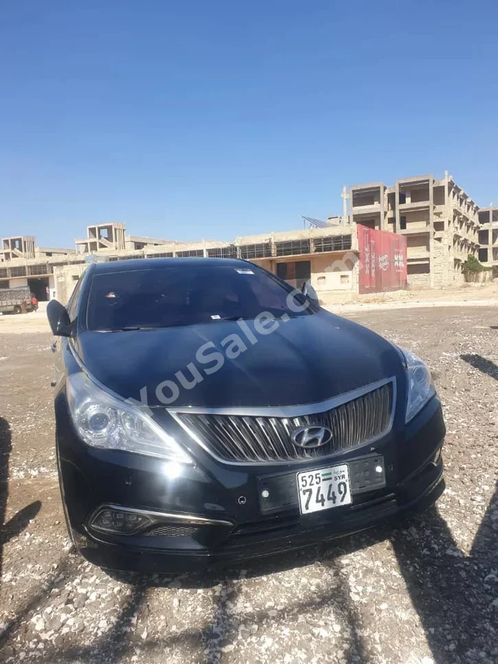 Hyundai Grandeur 2012 Automatic 166,000 km 6 Cylinder RWD Sedan Black Gasoline