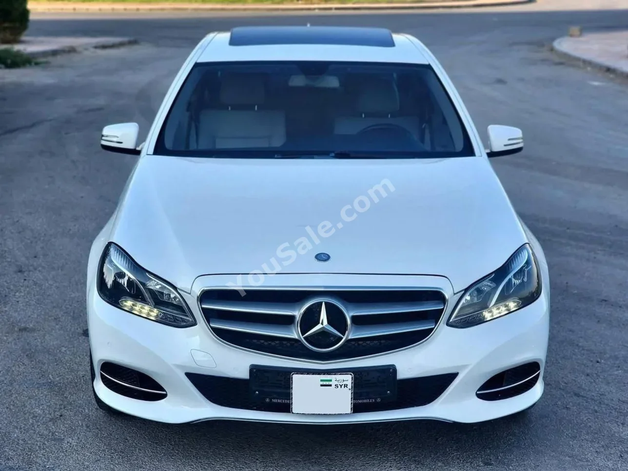 Mercedes-Benz  E-Class  200  2016  Automatic  178,000 km  4 Cylinder  RWD  Sedan  White  Gasoline