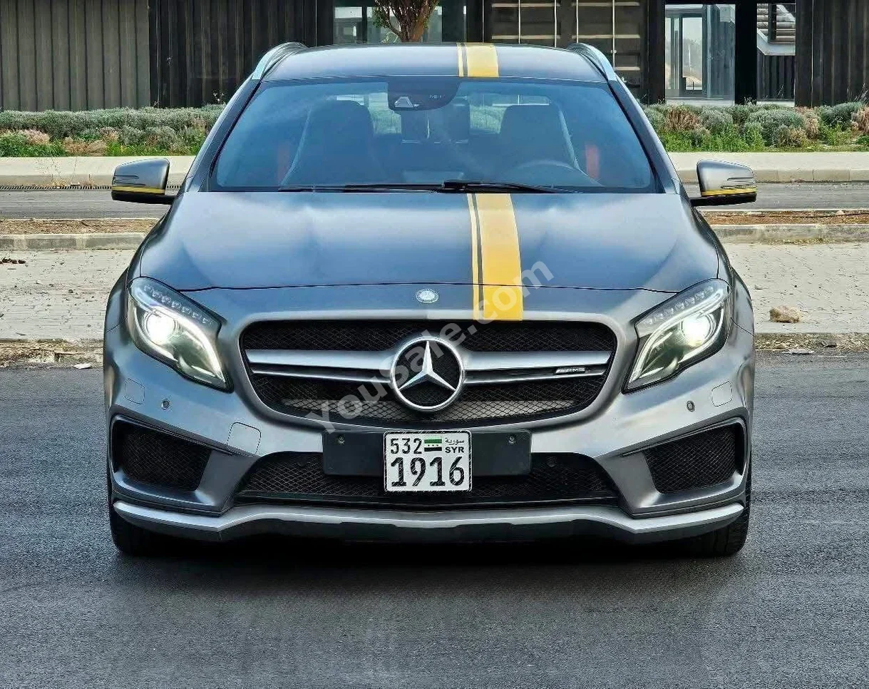 Mercedes-Benz GLA-Class 45 2015 Automatic 107,000 km 4 Cylinder RWD Hatchback Gray Gasoline