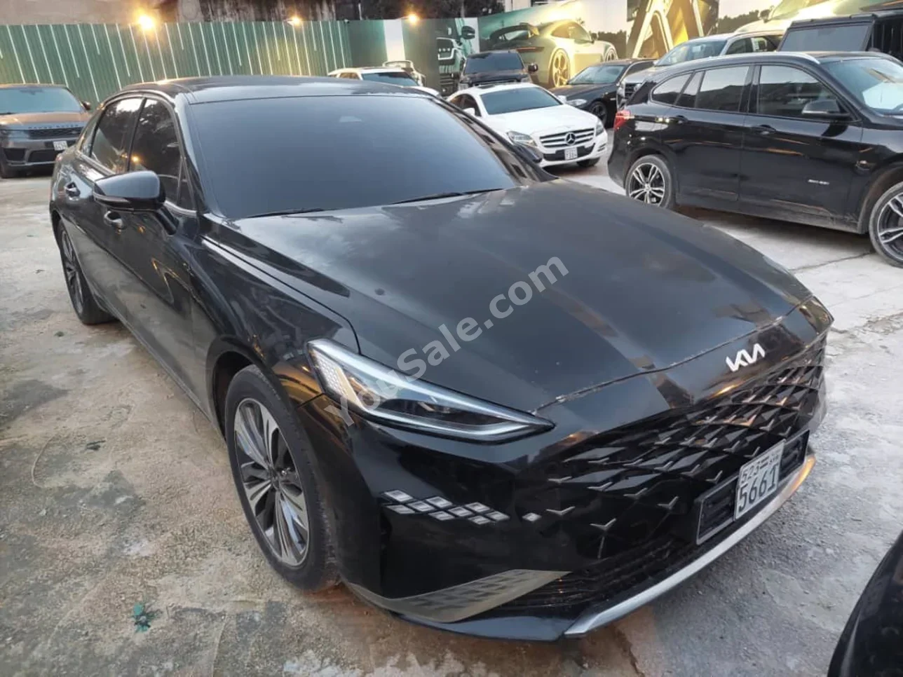 Kia  K8  2022  Automatic  26,000 km  6 Cylinder  FWD  Sedan  Black  Gasoline