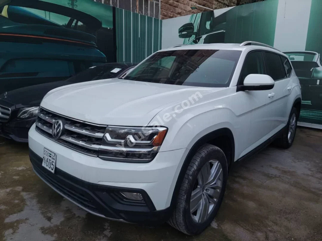 Volkswagen Atlas 2019 Automatic 147,000 km 6 Cylinder 4WD SUV White Gasoline