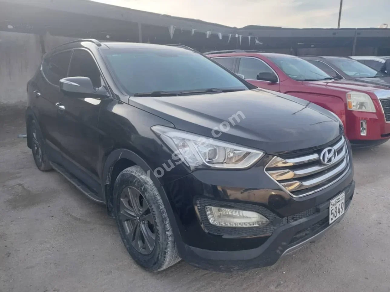 Hyundai  Santa Fe  2014  Automatic  145,000 km  4 Cylinder  FWD  SUV  Black  Gasoline