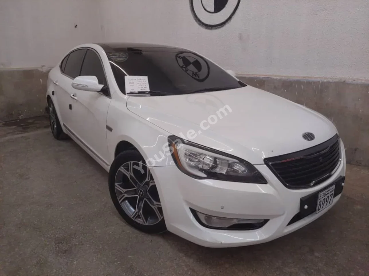Kia  K7  2011  Automatic  148,000 km  6 Cylinder  FWD  Sedan  White  Gasoline