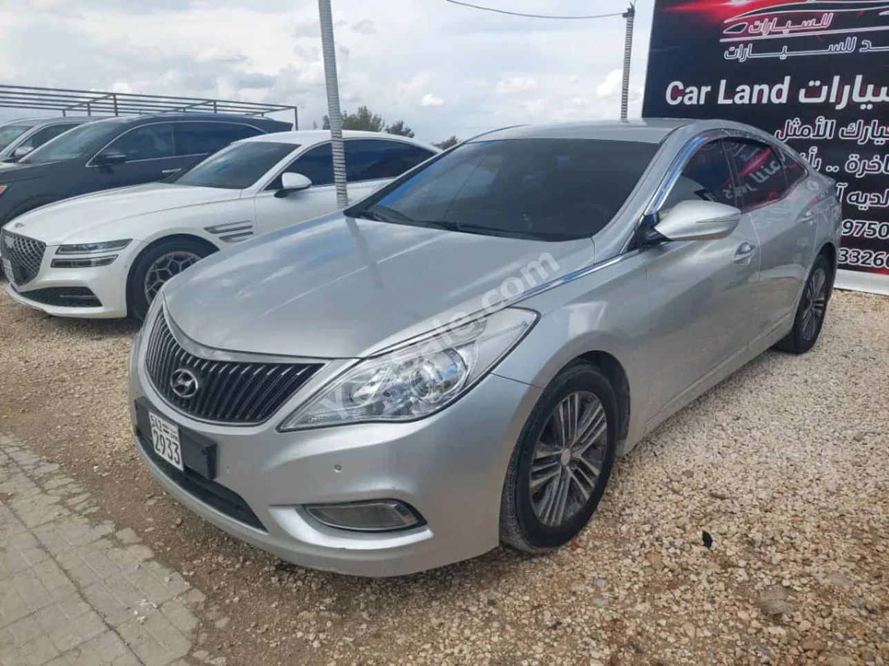 Hyundai Grandeur 2013 Automatic 160,000 km 6 Cylinder FWD Sedan Silver Gasoline