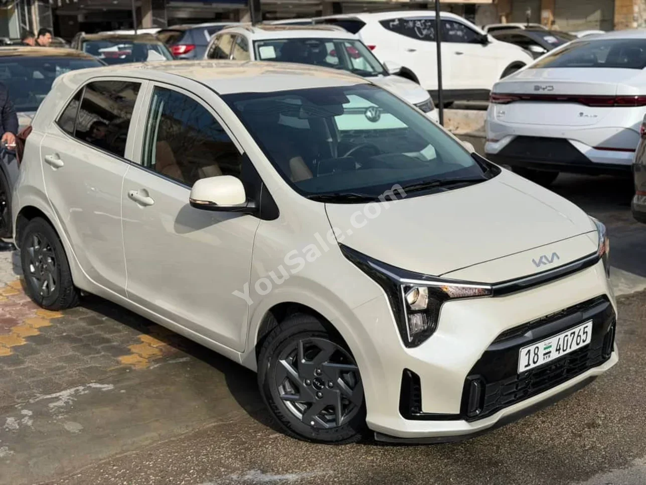 Kia Picanto 2024 Automatic 1,500 km 4 Cylinder FWD Hatchback Beige Gasoline