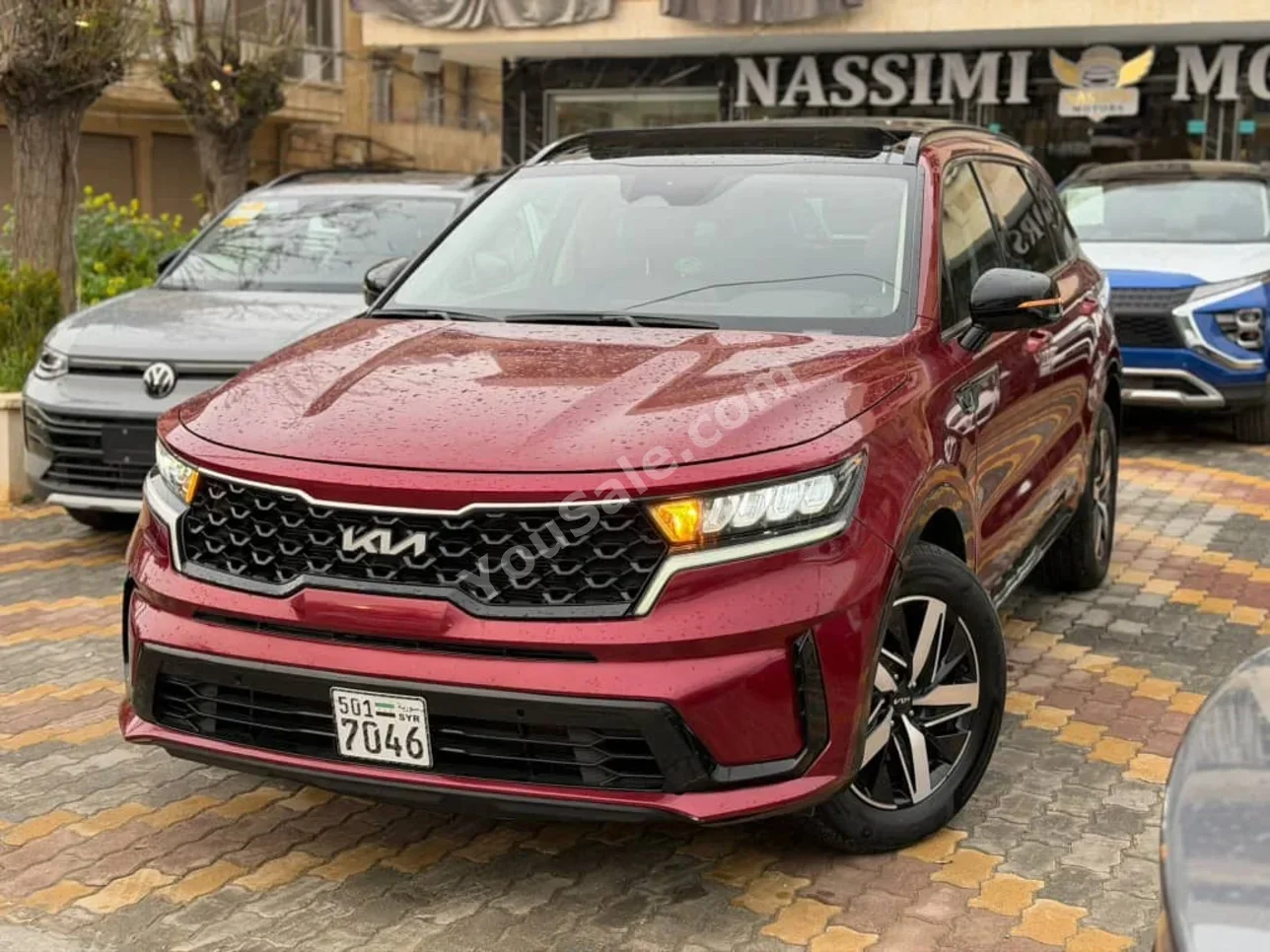 Kia  Sorento  2023  Automatic  60,000 km  4 Cylinder  4WD  SUV  Dark Red  Gasoline