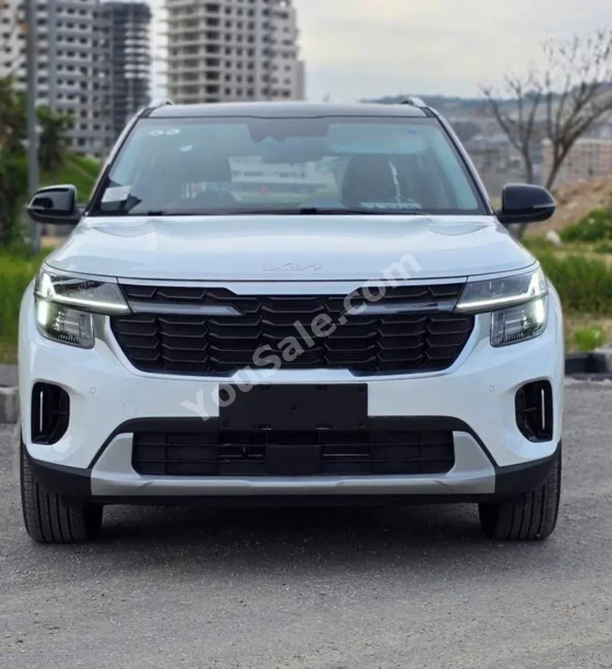 Kia Seltos 2025 Automatic 0 km 4 Cylinder FWD SUV White Gasoline