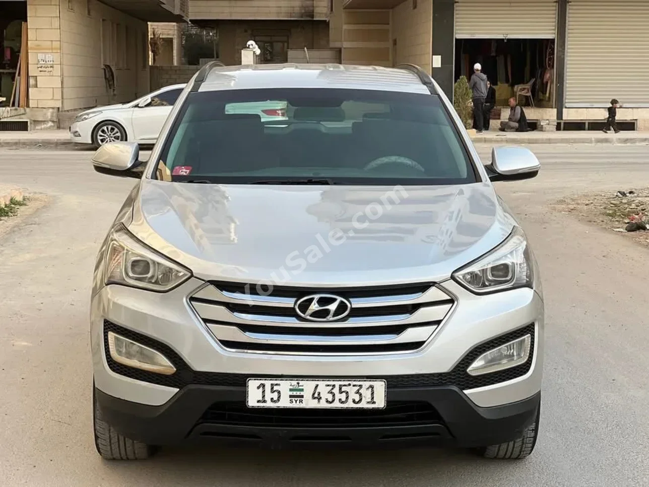Hyundai  Santa Fe  2015  Automatic  160,000 km  4 Cylinder  AWD  SUV  Silver  Gasoline