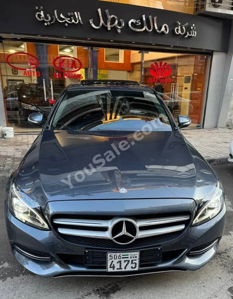 Mercedes-Benz  C-Class  220  2015  Automatic  48,000 km  4 Cylinder  RWD  Sedan  Gray  Diesel