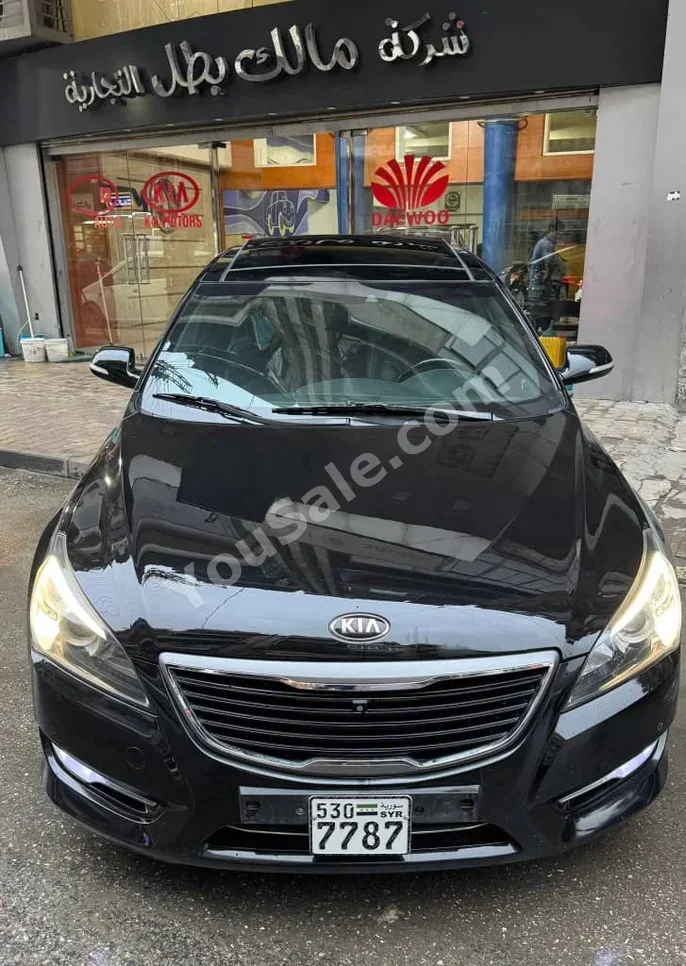 Kia K7 2012 Automatic 207,000 km 6 Cylinder FWD Sedan Black Gasoline