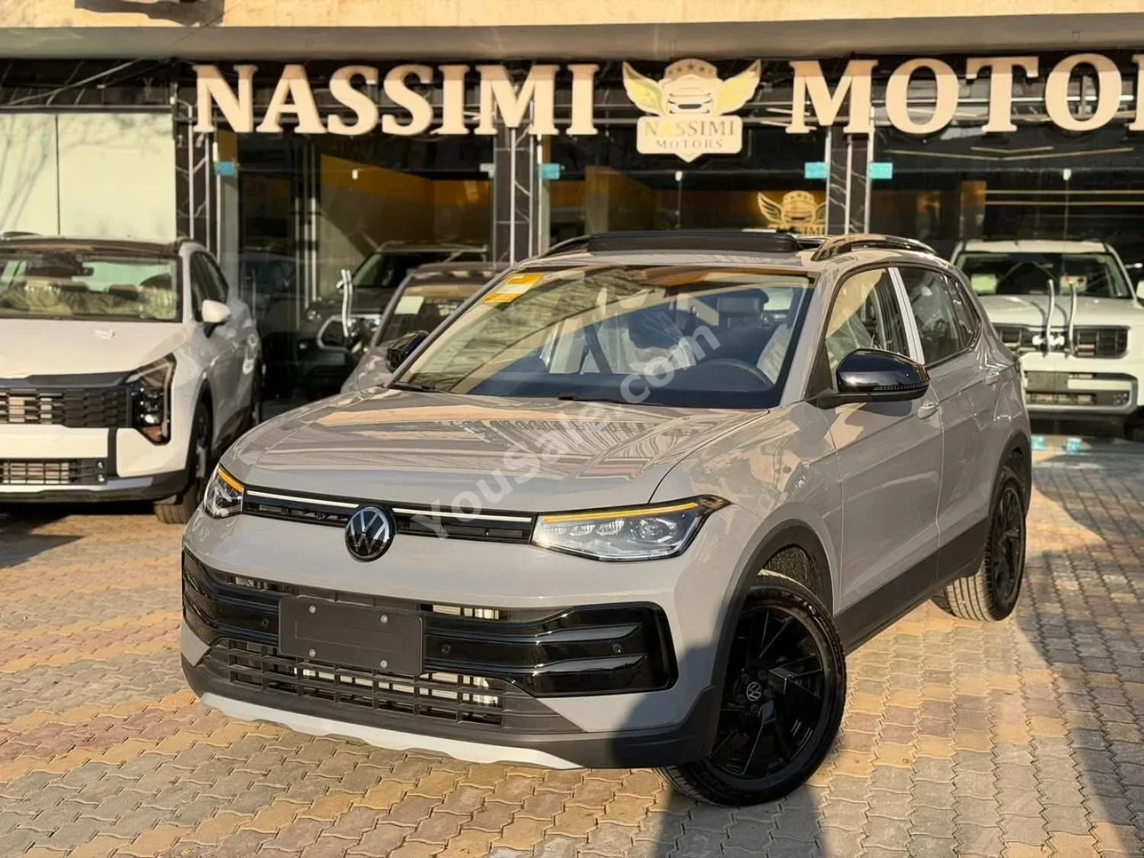 Volkswagen Tharu XR 2025 Automatic 0 km 4 Cylinder 4WD SUV Gray Gasoline