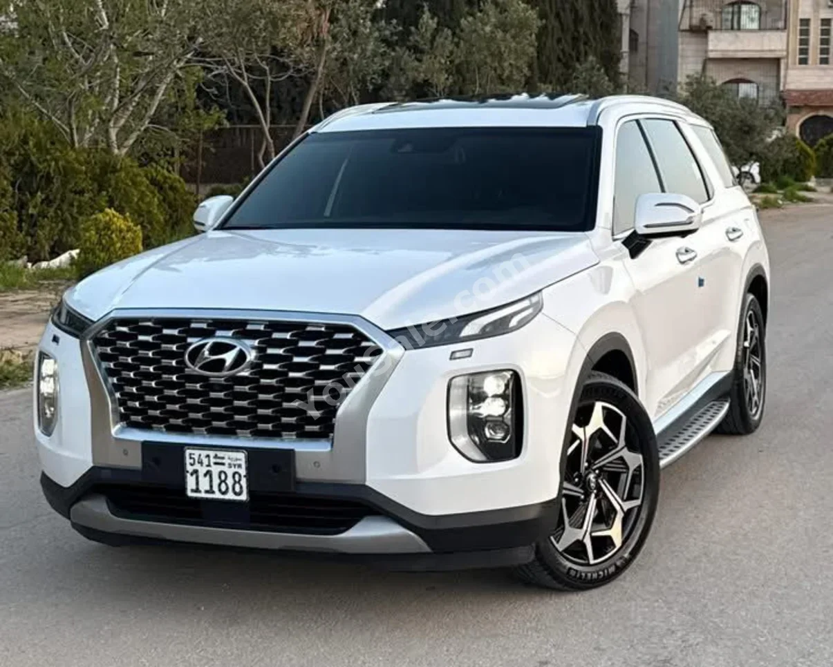 Hyundai  Palisade  2022  Automatic  160,000 km  6 Cylinder  AWD  SUV  White  Gasoline