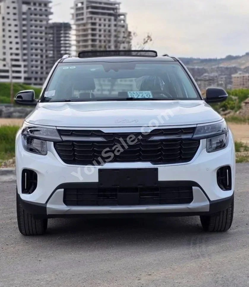 Kia  Seltos  2025  Automatic  0 km  4 Cylinder  AWD  SUV  White  Gasoline