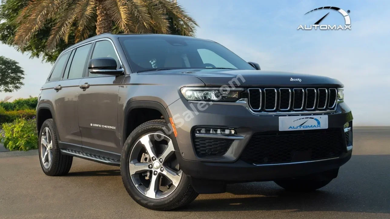 Jeep  Grand Cherokee  Limited  2025  Automatic  0 km  6 Cylinder  4WD  SUV  Dark Gray  Gasoline